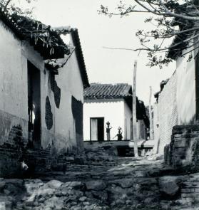 Barrio de Tehuantepec. Impresión de negativo donado por Vittorio Vidali. Fototeca INAH.